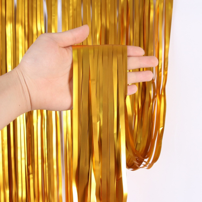 Màn Kim Tuyến Trang Trí Sinh Nhật - Màn Kim Tuyến Vàng