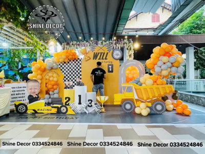 Mẫu trang trí siêu xe